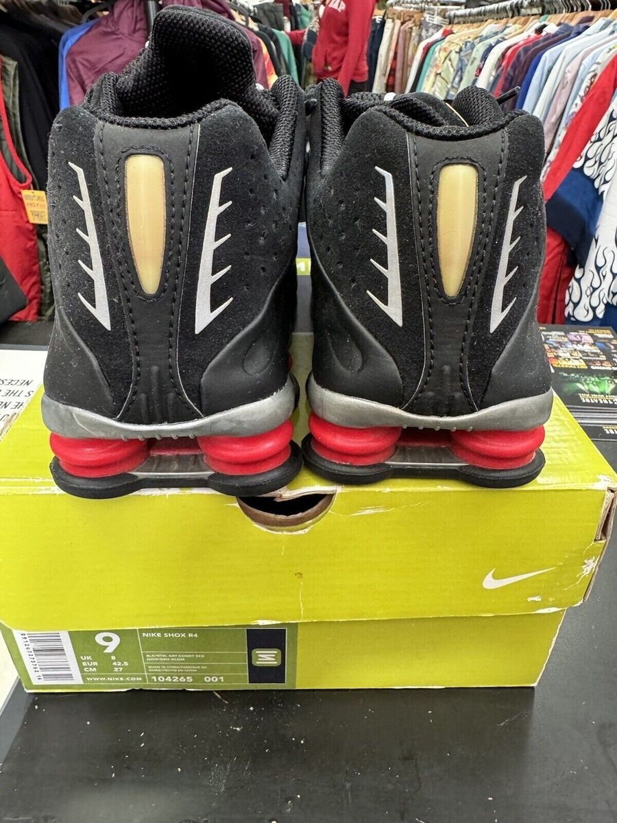 ULTRA RARE COLLECTORS ITEM *ORIGINAL Nike Shox R4 Black ULTRA RARE COLLECTORS ITEM *ORIGINAL Nike Shox R4 Black