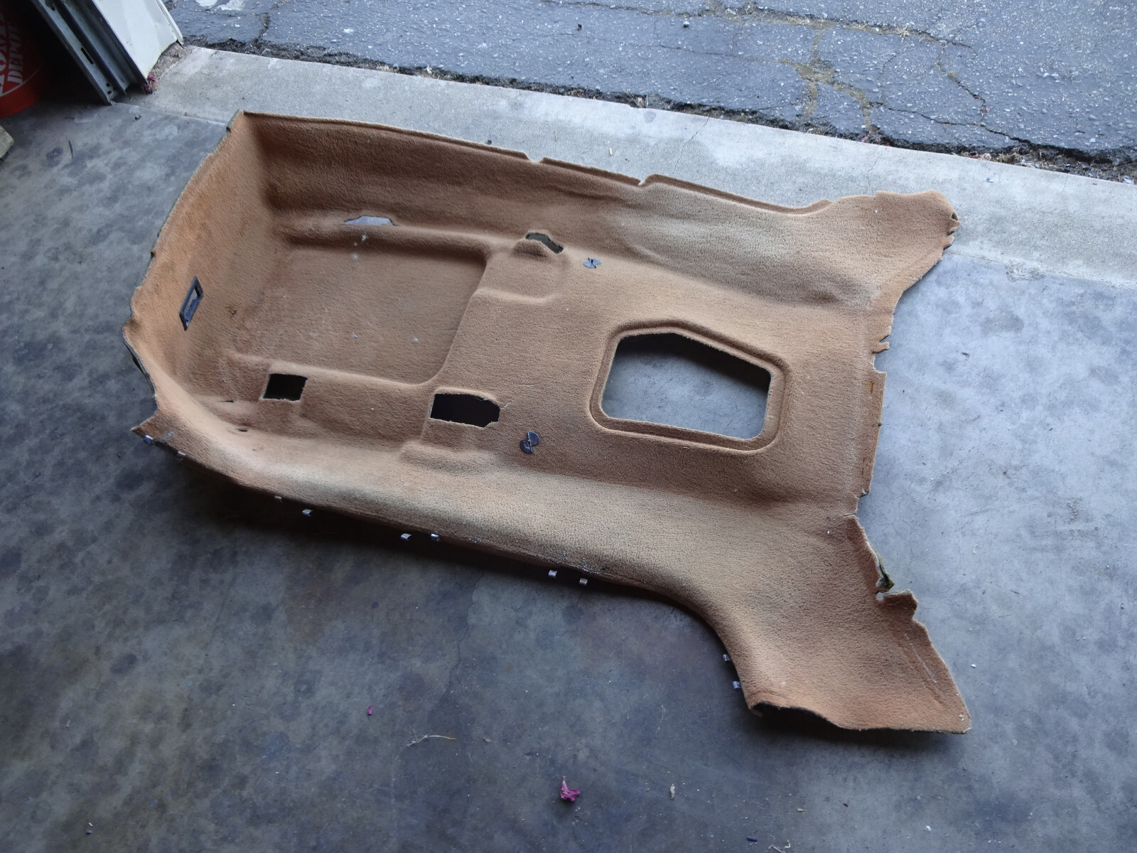 Ferrari California - RH Passenger Floor Carpet P/N 81267900