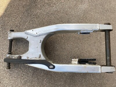 Honda 2008 CRF250R OEM Swingarm Rear Fork Wheel Support Arm 52200KRNA10 Crf 250