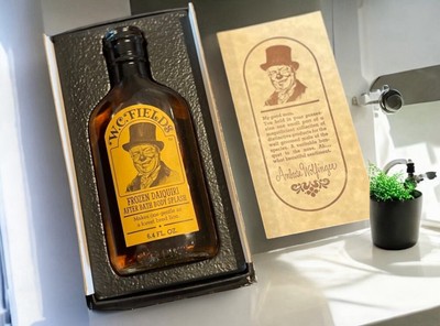 Vintage 1972 W.C. Fields Frozen Daiquiri After Bath Body Splash Great Things Box