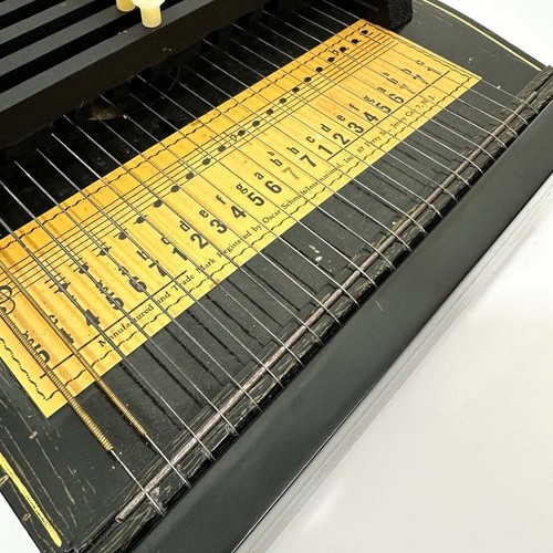 Vintage Oscar Schmidt Autoharp, 5 Chords, With Case, Good Condition - Picture 4 of 8