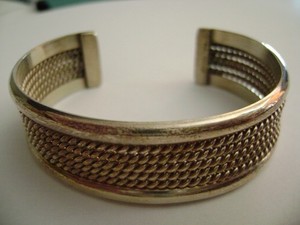 STERLING SILVER BRACELET. SCRAP OR NOT 34g.