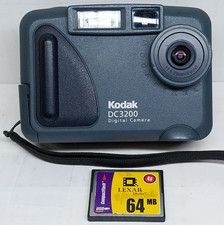 Kodak DC 3200 1.0MP Digital Camera Gray Y2K W/Memory Card *Tested*