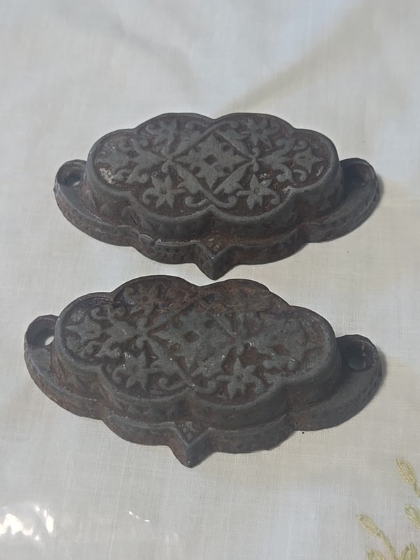 Antique Fancy Cast Iron Bin Drawer Cabinet Door Pulls Handles Hardware Set Of 2