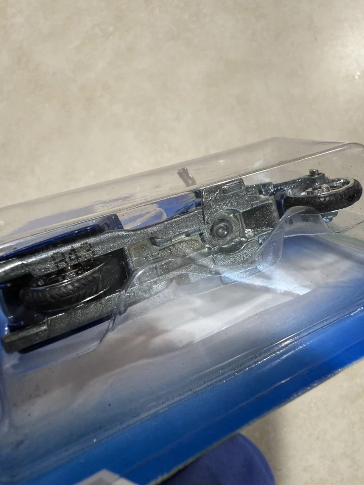 2009-045, Hot Wheels, Super Treasure Hunt, ¡Bad Bagger! Real Riders sin usar, en caja Foto 3 de 4