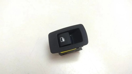 BMW 1 F20 Fensterheber Schalter Vorne links 9208106 M8864 1.11 Petrol 31909711