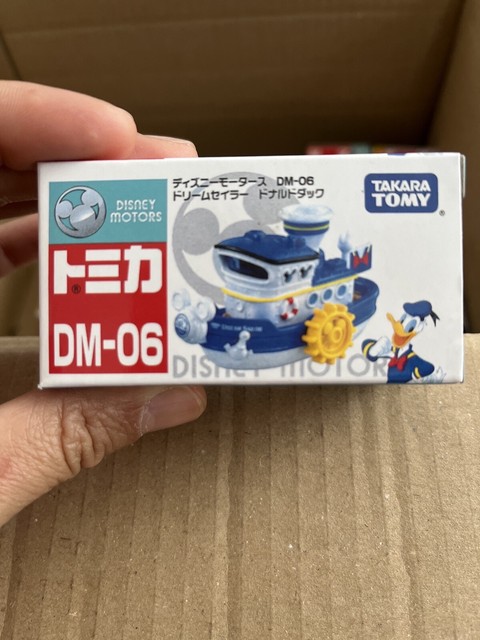 Takara Tomy Dream Tomica Disney Motors DM-06 Dream Sailor Donald Duck Takara Tomy Dream Tomica Disney Motors DM-06 Dream Sailor Donald Duck