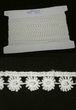 Guipure Ivory Daisy Trim - 9.5mts