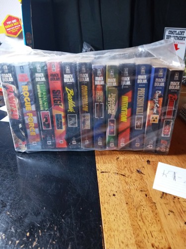 12 MACK BOLAN TASCHENBUCH BÜCHER VON DON PENDLETON guter Form