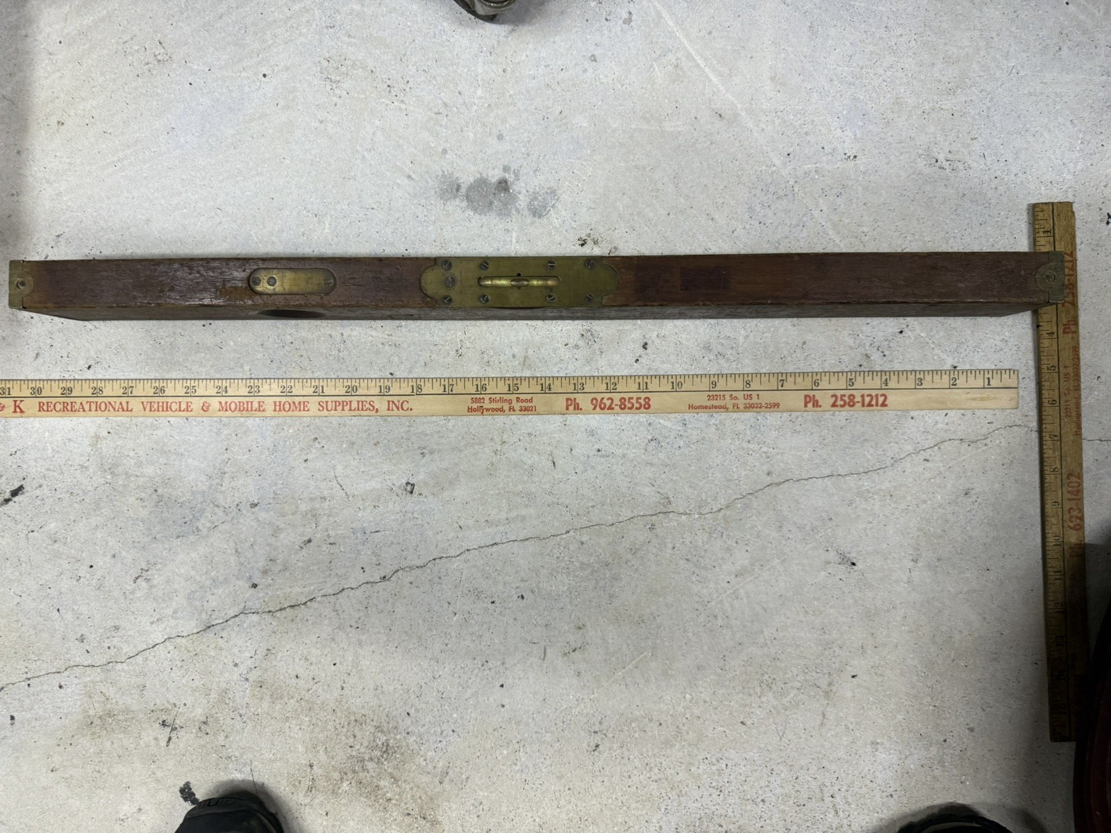 Picture 1 of 10