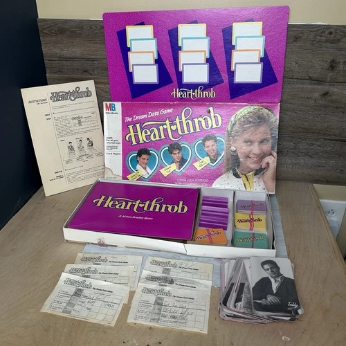 Vintage 1988 Milton Bradley Heart Throb Dream Date Game Near Complete