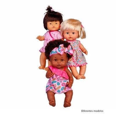 Nenuco Afroamerikanische, kaukasische und asiatische Puppe