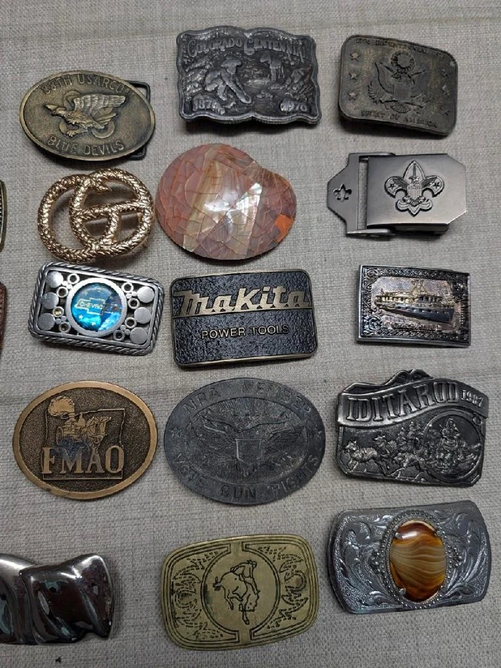 LOTE DE 23 hebillas de cinturón vintage WESTERN cromo LATÓN metal VAQUERO piedra cuero Foto 3 de 4