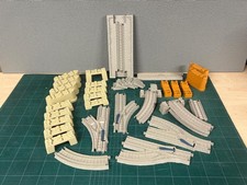 2006 Thomas The Train Tracks Gullane Hit Toy Trackmaster BRIDGE Lot 37 Pieces
