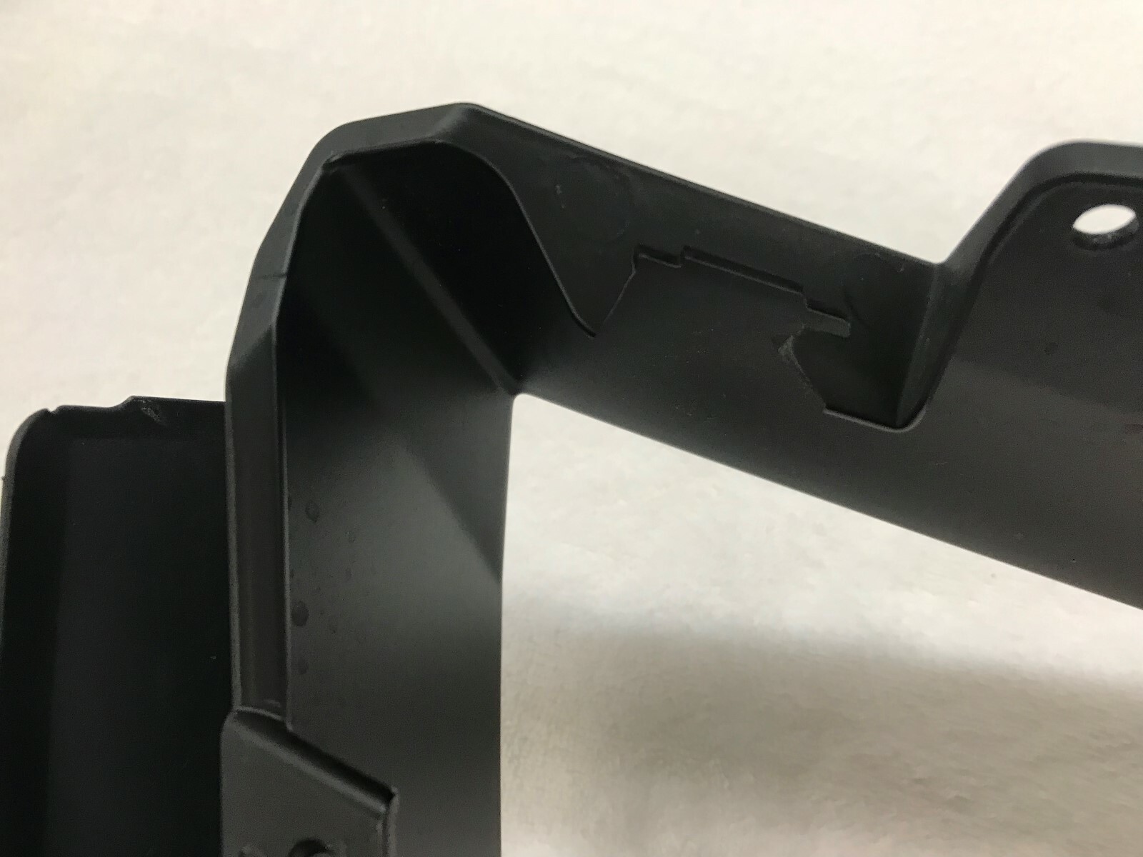 LAMBORGHINI AVENTADOR REAR DRIVER LEFT BUMPER GRILL TRIM MOUNT OEM 470807833