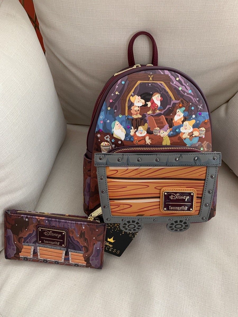 ✓ Loungefly Disney Seven Dwarfs Mine Cart Mini Backpack And  display picture 3