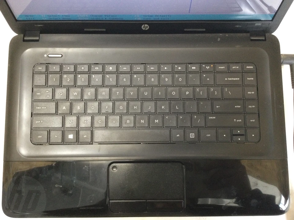 HP 2000 NOTEBOOK - AMD E2-1800 - 4GB RAM - BOOTS TO BIOS - READ DESCRIPTION - BB - Image 3 of 4