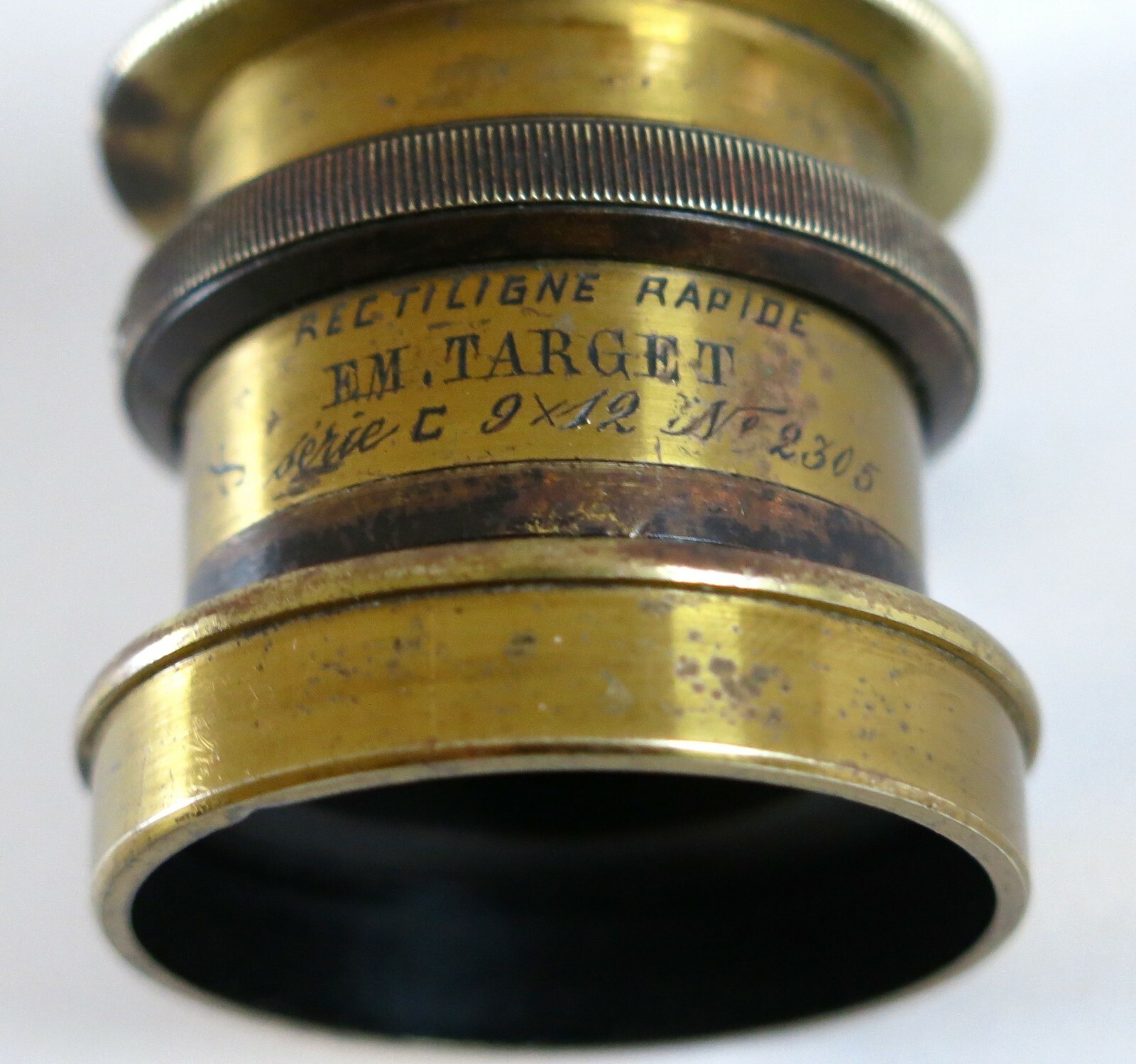 Vieil Objectif Photo En Laiton Derogy Pour Chambre Photographique, Look Vintage Industriel