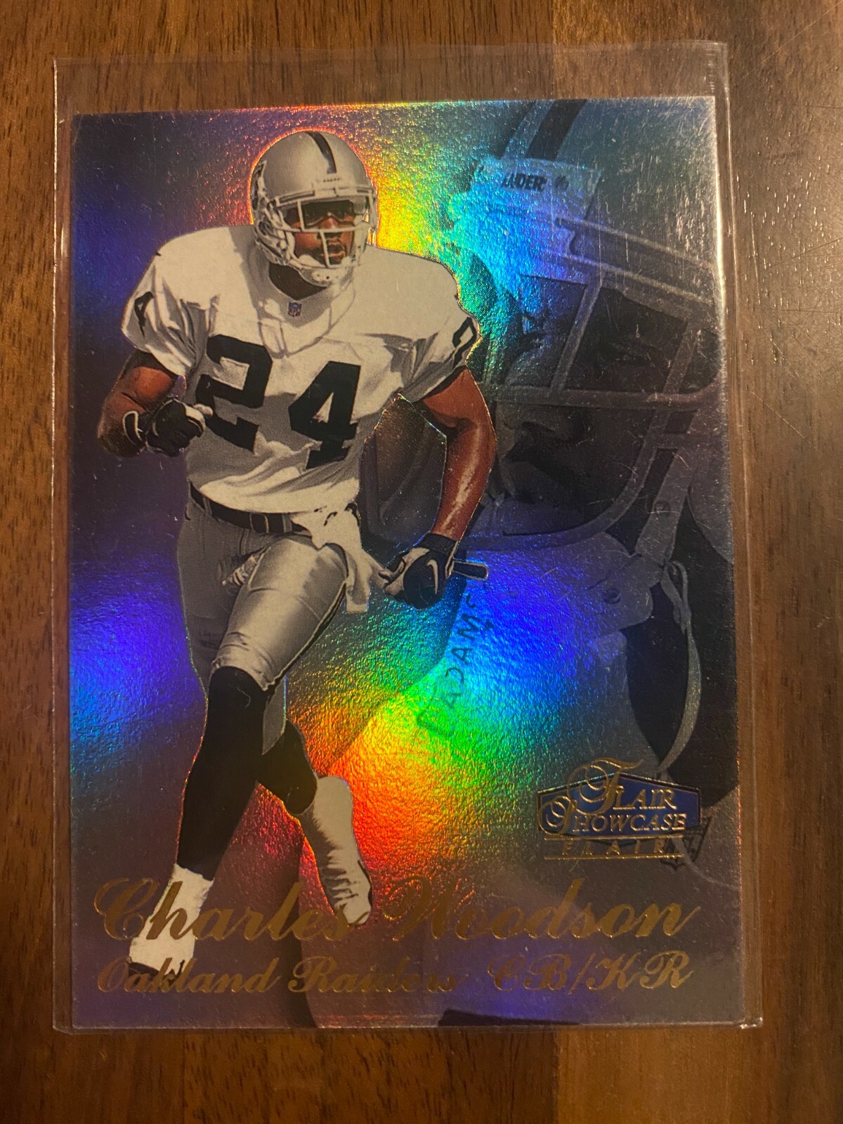 A68478 1998 Flair Vetrina Fila 3 #28 Charles Woodson RC
