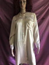VTG CHARMEUSE IVORY ROBE LACE TRIM SZ L