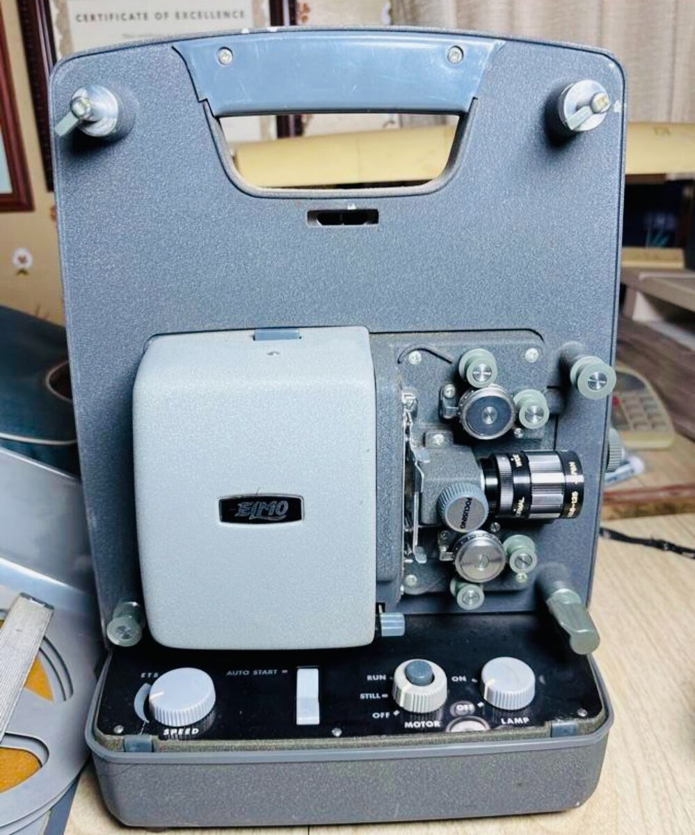Vintage Elmo 8mm Projector Model FP - Japan - Tested and Vintage Elmo 8mm Projector Model FP - Japan - Tested and