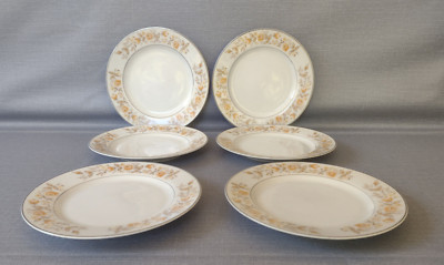 Carlton China 6 1/2'' Side Plates Rosealyn Floral Pattern Japan - Set of 6