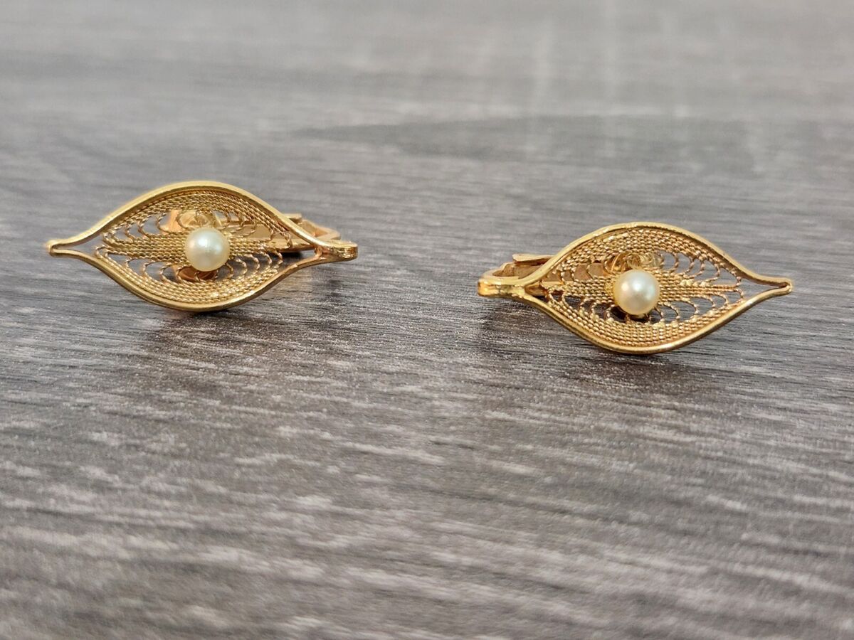 ■VINTAGE HOLLYWOOD■ Petit Cloud Earrings VH2336EA002B Vintage 60s Sarah Coventry Filigree Faux Pearl Clip Dangle