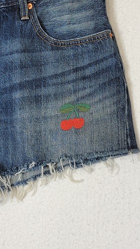 Levi's 501 Women's 32 Cherry Embroidered Button Fly Cut Off Denim Jean Shorts - Picture 4 of 11