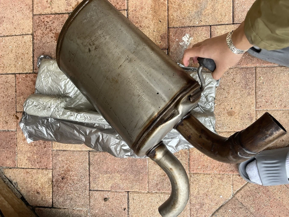 Silenciador Honda Civic 2016-2021 solo 2,0 L tracción delantera 57 k - deportivo- sedán Foto 4 de 4