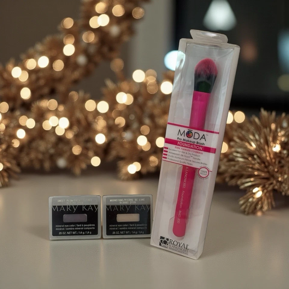 Mary Kay минеральный цвет глаз лунный камень и сладкая слива - 0,05 унц/1,4 г каждый w\ кисть - Изображение 3 из 4