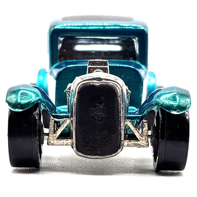 Hot Wheels Redline Classic  32 Ford Vicky 1969 Aqua Open-Shock Suspension U.S.A.