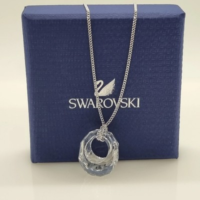 SWAROVSKI Nirvana Ring Halskette Kristall, Rhodiniert 1182710