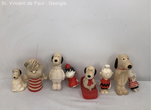 Vintage Lot Of 8 Avon Peanuts Bath Bottles And Accessories Good Condition Look