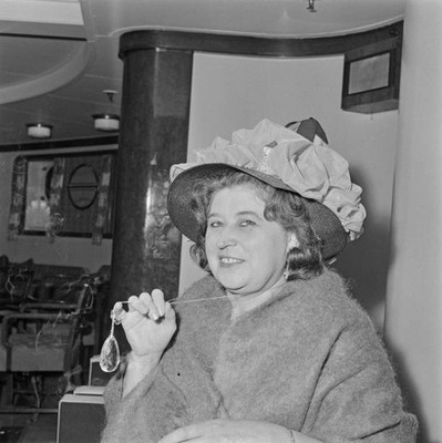 English witch astrologer Sybil Leek UK 16th June 1964 The US editi- Old Photo