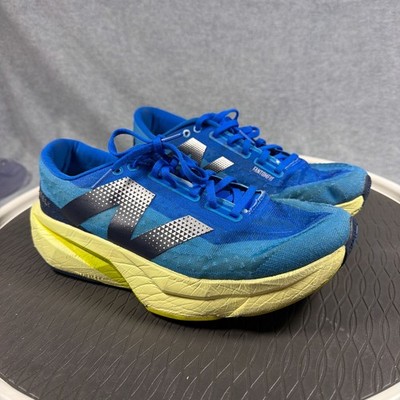 New Balance FuelCell Rebel v4 Mens 8 Blue Yellow Running Shoes FantomFit