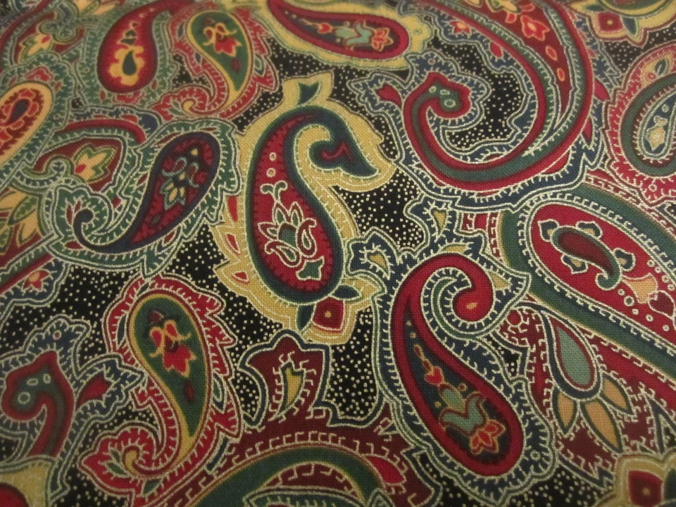 HOLIDAY PAISLEY 金属色 100% 棉织物 永恒宝藏 24 英寸 X 44 — 第 3/4 张图片