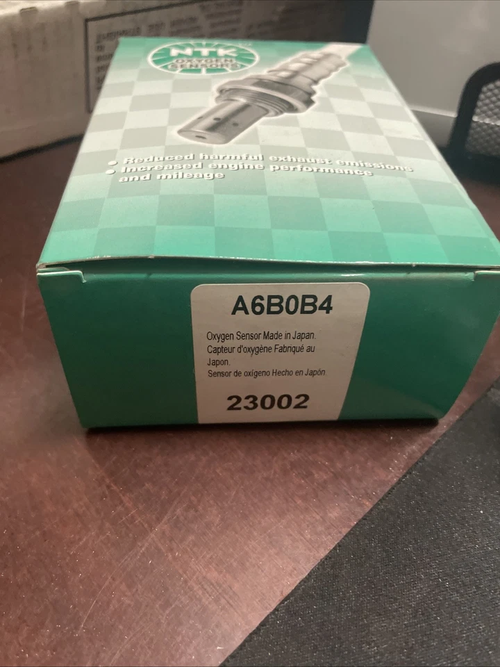 Sensor de oxigênio para Dodge Grand Caravan 1997 NTK 23002 - Imagem 3 de 3