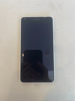 Microsoft Lumia 640 LTE *For Parts*
