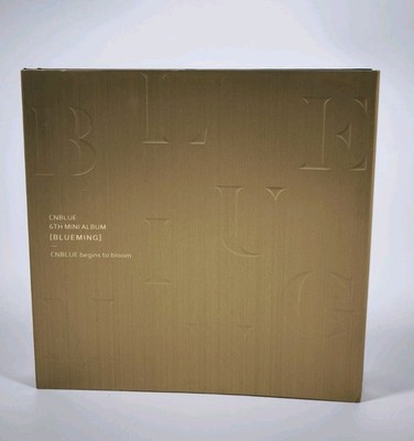 CNBLUE Blueming 6th Mini Album CD Photobook K-Pop Used Good