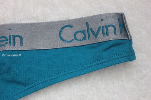 NWT Calvin Klein QD3539 "Radiant" Low-Rise Cotton Thong, Teal / Gray Logo Trim L - Picture 2 of 5