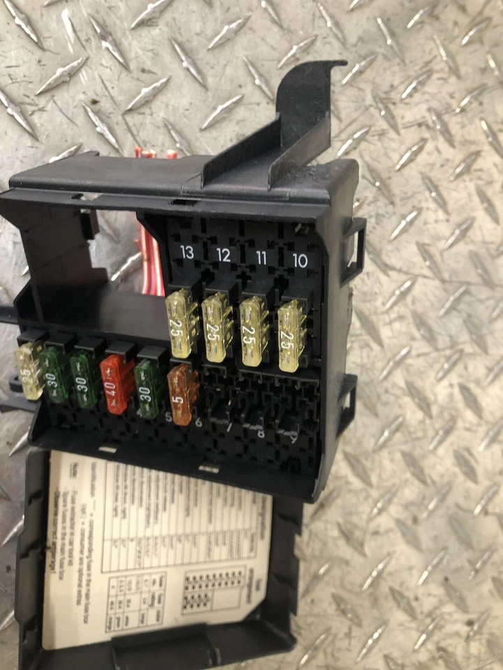 1998 梅赛德斯奔驰 C280 W202 机舱保险丝盒总成已测试 Oem — 第 2/4 张图片