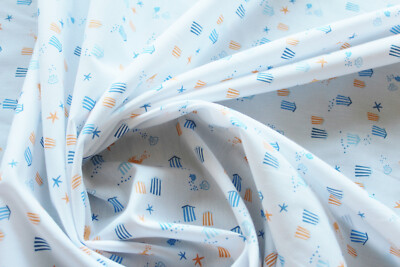 Organic Cotton 3,80 /m² weiß mit Phantasiemuster Meterware  KD25