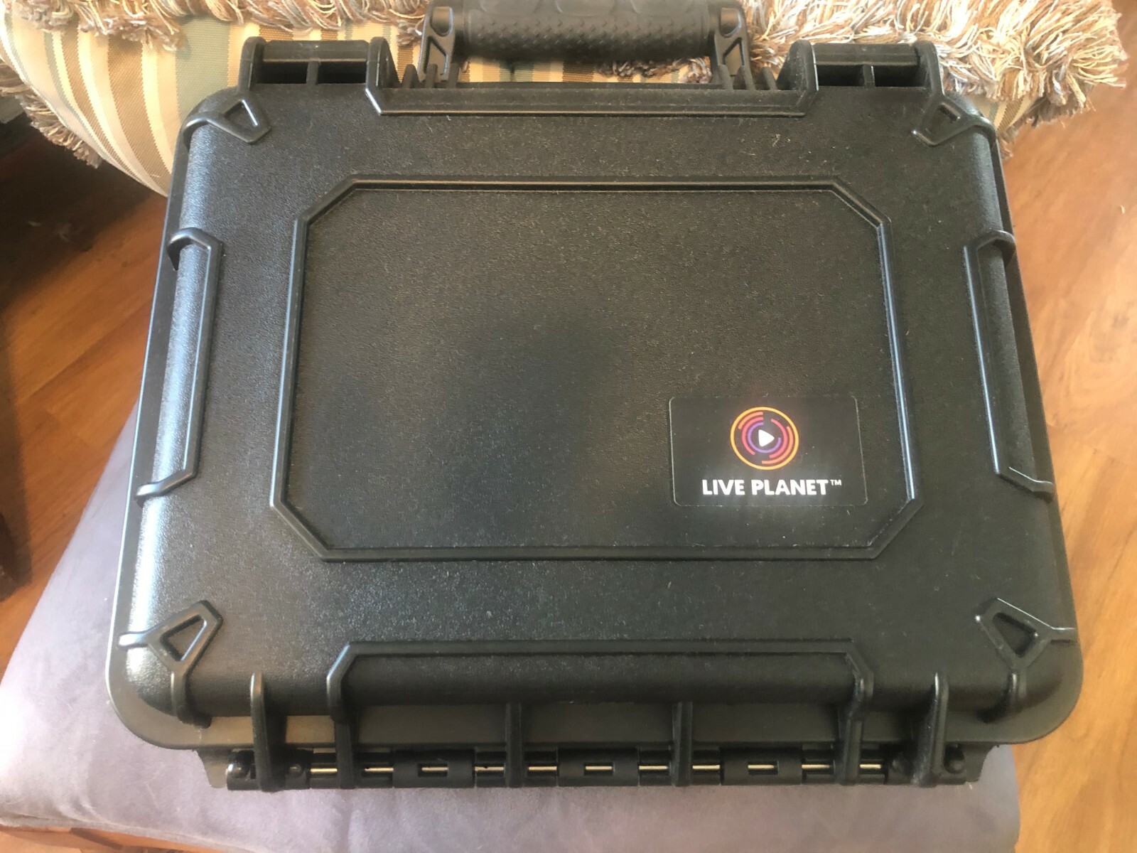 Live Virtual Reality Livestream Camera System (REALTIME STITCH