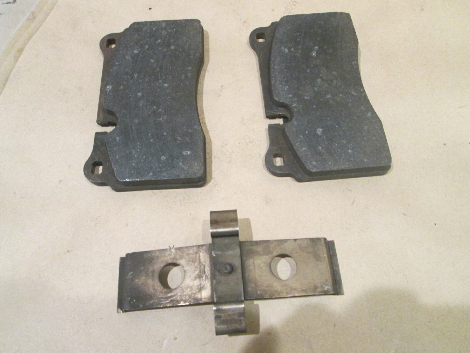 Ferrari 458 Italia  - Rear Carbon Ceramic Brake Pads With Spring - P/N 70002811