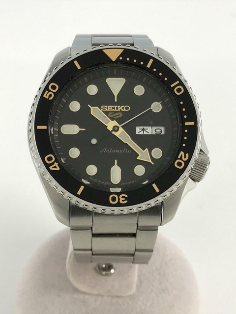 seiko 5 street style