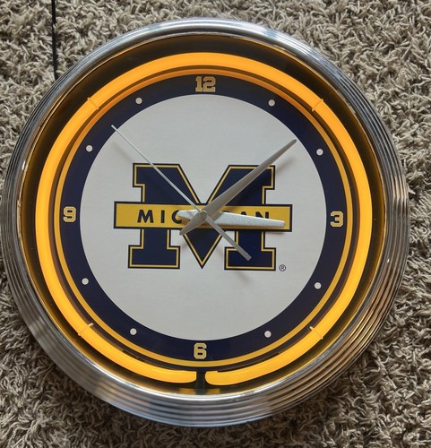 University of Michigan Wolverines 15" Neon Uhr - Bild 1 von 10