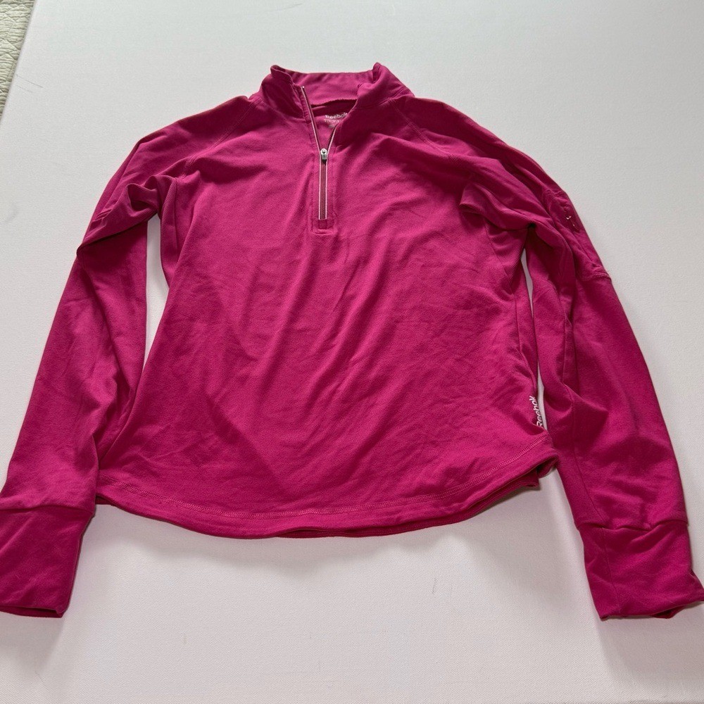 Women's Athletic Top Bundle | Saucony, Champion, Reebok | Size Small | 5 Pieces thumbnail 9