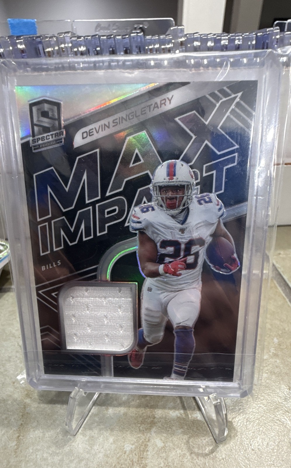 2020 Panini Spectra - Max Impact Relics Devin Singletary #38 /99 (MEM)