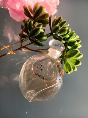 ''Yves Rocher'' ''Ode a l'Amour'' Eau De Toilette (EDT), 30 ml (Damen), gebraucht.