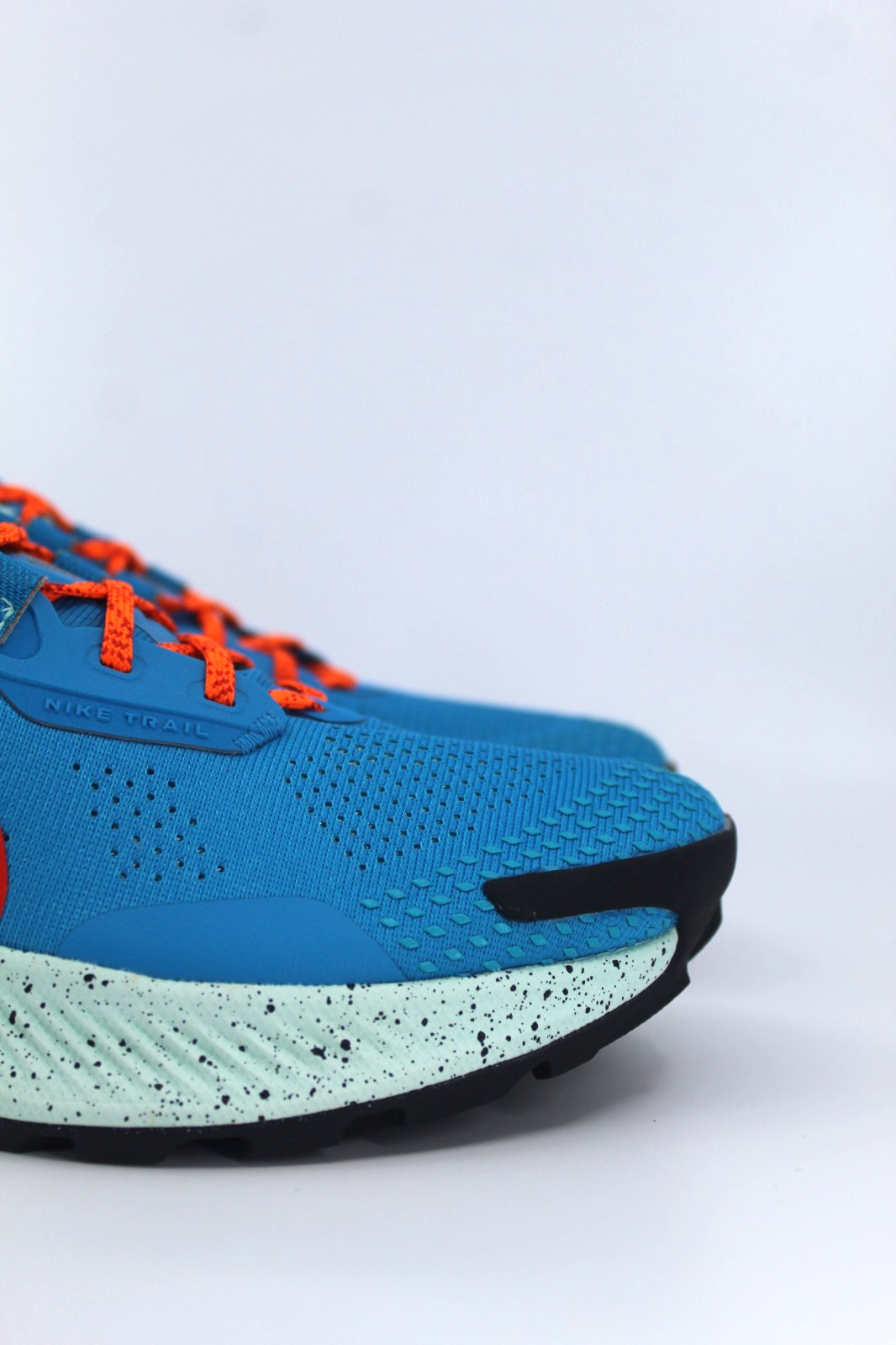 Nike Pegasus Trail 3 UK 11.5 Laser Blue Habanero Red DA8697-400 image 6